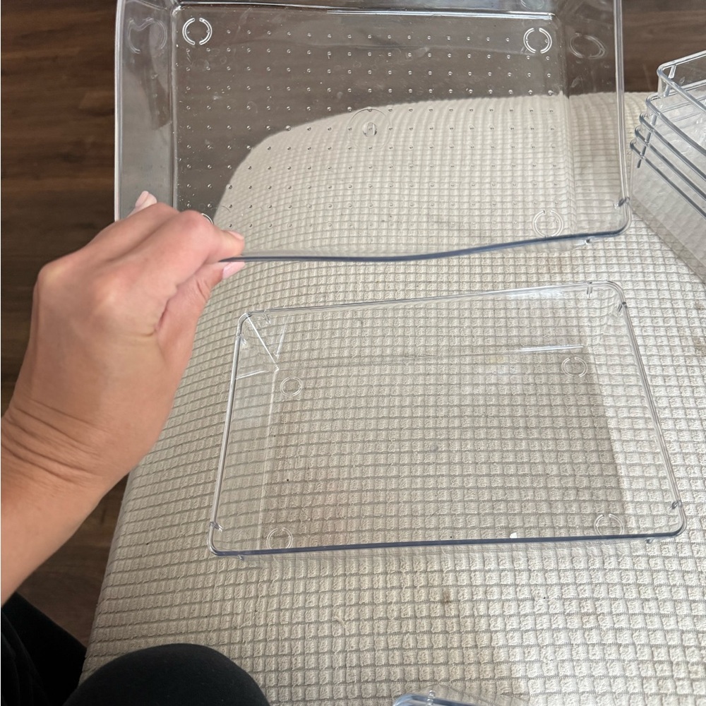Clear Plastic Storage Bins Set 15+ pcs and 15 small plastic storage baggies - Picture 7 of 10